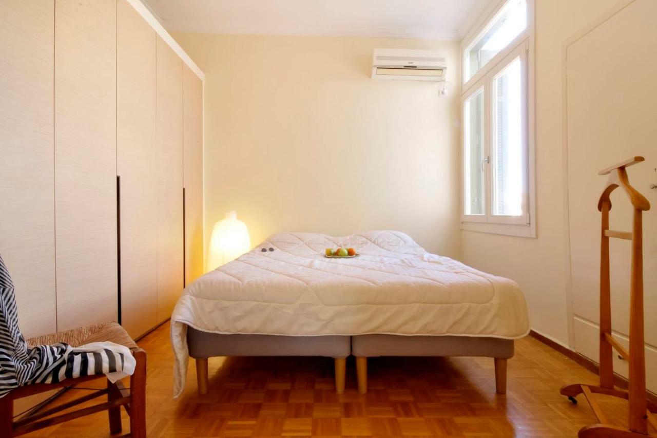 Historic Plaka Apartment Athens Exterior photo